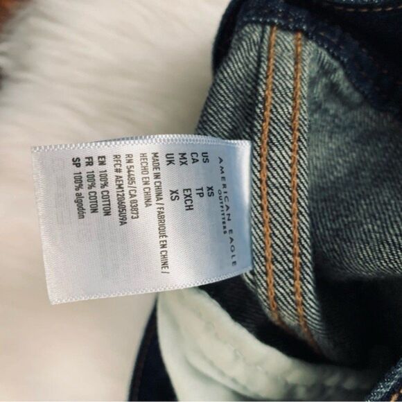 American Eagle jean jacket - Picture 5 of 9